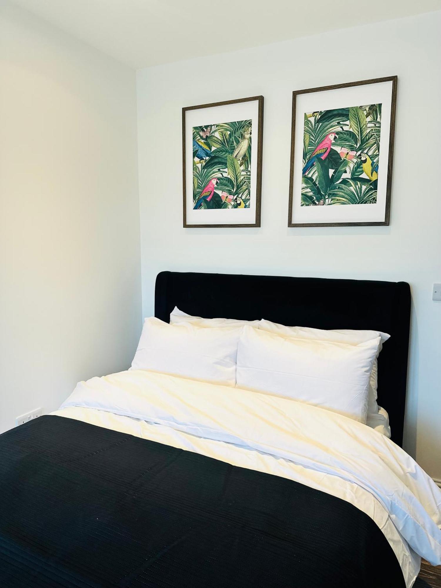 Barnet House Serviced Apartments ดันเฟิร์มลิน ภายนอก รูปภาพ
